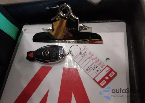 2019 Mercedes-Benz Gls 450 4Matic z USA, uszkodzony, nr VIN 4JGDF6EE2KB238300